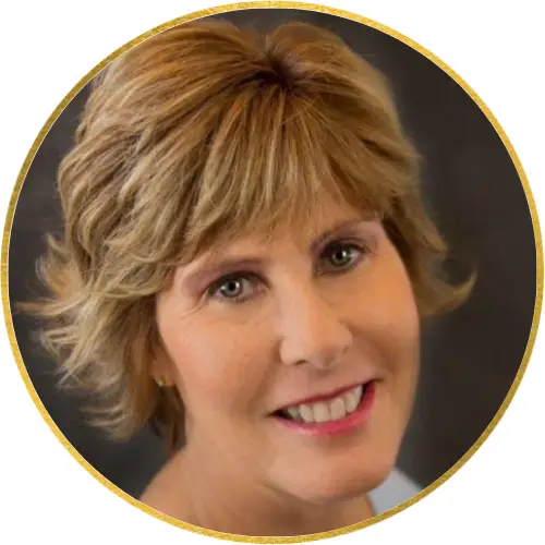 Coach Leslie Welch - Headshot - CDC Certified Divorce Coach & Life Coach